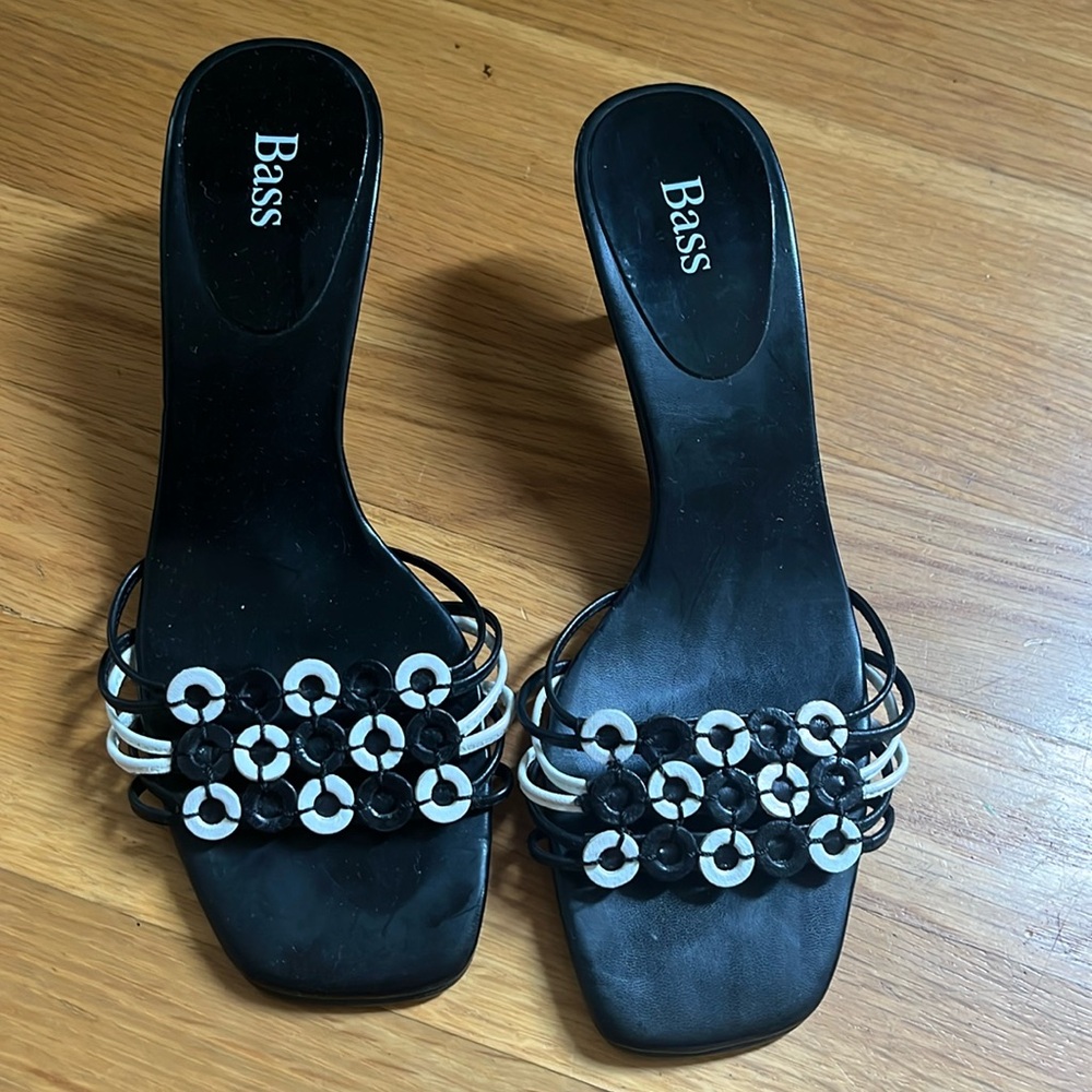 Bass black and white sandals